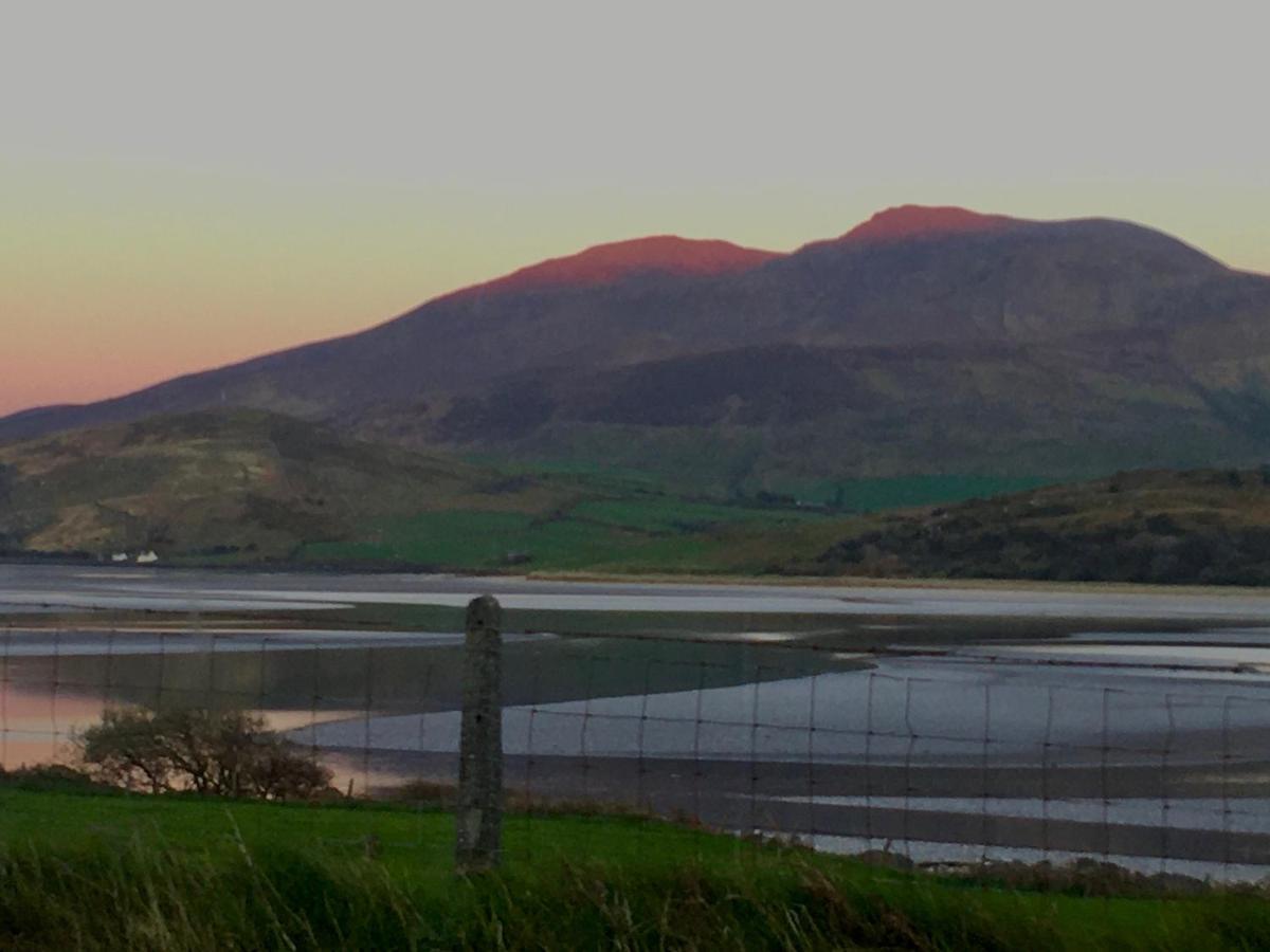 Mount Brandon Hostel Cloghane Екстер'єр фото