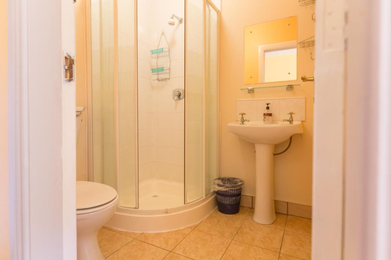 Mount Brandon Hostel Cloghane Екстер'єр фото